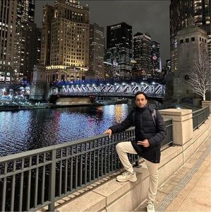 Meet your Posher, Junaid